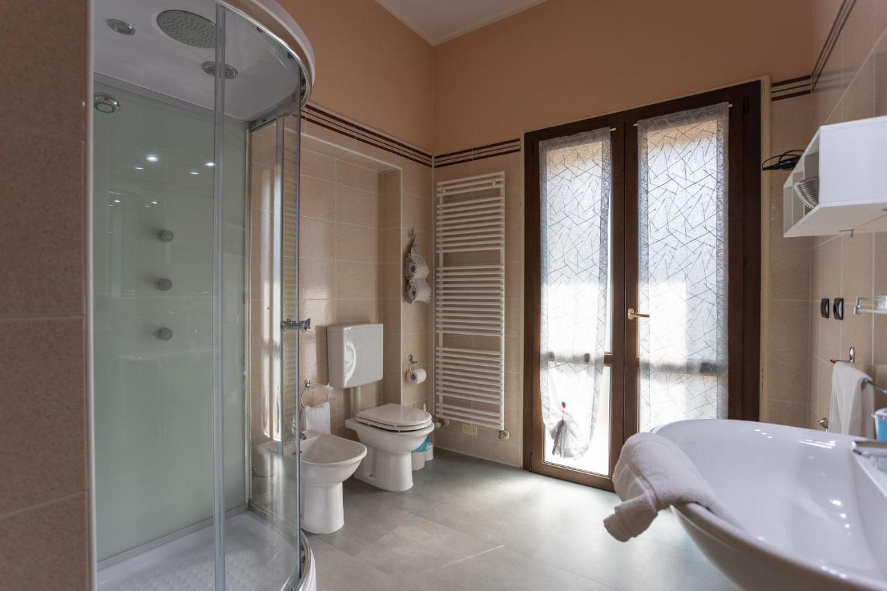 L'Opera Rooms เวโรนา ภายนอก รูปภาพ